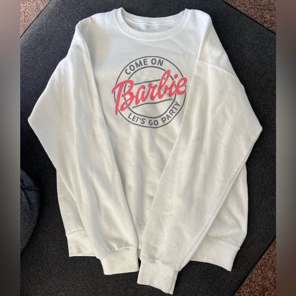 Come on Barbie sweatshirt M